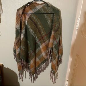 Women's Green and Brown Plaid Fringe Shawl